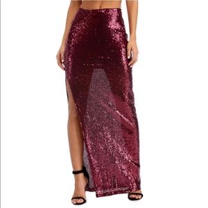 SPOTLIGHT SEQUEN MAXI SKIRT!